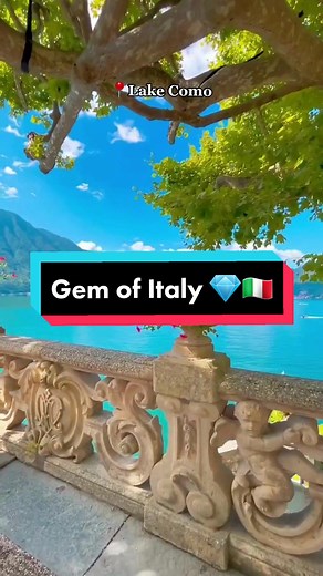 Situated in Northern Italy and often described as one of the most beautiful places on earth, Lake Como looks like a fairy-tale dream 📍🇮🇹 - #lakecomo #italy #traveltiktok #italytiktok #lakecomoitaly #travel #bucketlistdestinations #europe #traveltips #greatgatsby #italy🇮🇹 - 🎥: @gmarcod91 @lakecomo_boat @whereisalby @jetset_anna @pinkines