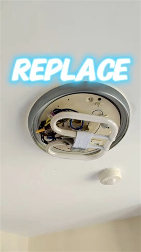 Replacing a 2D fitting with a new LED #makeitmegaman #ElectricianTips #ledlights | ToolBox Talks For Electricians