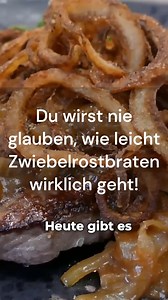Zwiebelrostbraten wie vom Profi 🥩 Geheimrezept für die unwiderstehliche Soße! 🤩 Lust auf einen schwäbischen Zwiebelrostbraten der Extraklasse? In diesem Video zeige ich dir, wie du Zwiebelrostbraten ganz einfach selber machen kannst. Mit einer perfekt abgestimmten Zwiebelrostbraten Soße 😋 Egal, ob du ein Fan von Hausmannskost bist oder einfach ein leckeres deutsches Rezept suchst, hier findest du alles, was du für dein nächstes Essen mit Freunden brauchst! 🥩🍽️ Zutaten: 🥩 2 Rumpsteaks 🧅 3 