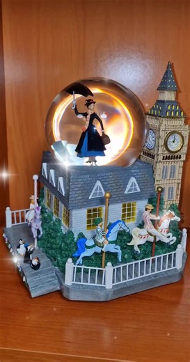 #marypoppins #disney #snowglobe #musicbox #disneyprincess