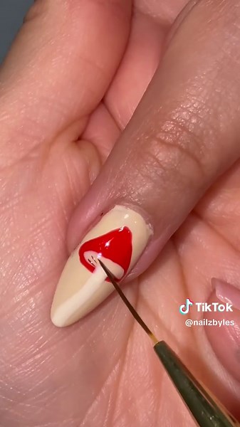 Hippie Mushroom Nails: Creative Nail Art Ideas