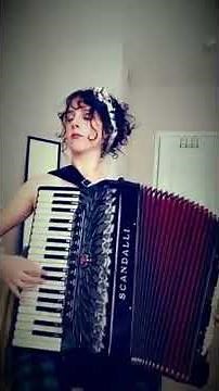 [Accordion] Sous Les Ponts de Paris [French]