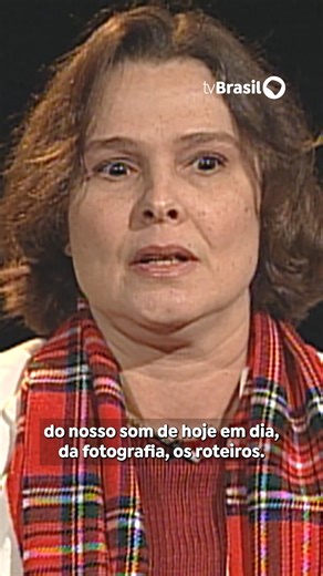 #AcervoEBC 📁 | “Tenho muito orgulho do nosso cinema”. A atriz Louise Cardoso esteve no programa “A verdade de”, em 2003, e aproveitou a oportunidade para exaltar o cinema nacional, que atualmente vive um momento ainda mais glorioso. Segundo ela, os avanços tecnológicos foram fundamentais pra melhorar a qualidade das produções, mas os atores sempre se destacaram nas interpretações. #TVBrasil | TV Brasil