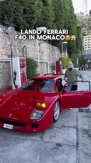 What world is this?!😂😍 #landonorris #f1 #mclaren #monaco #ferrari #f40