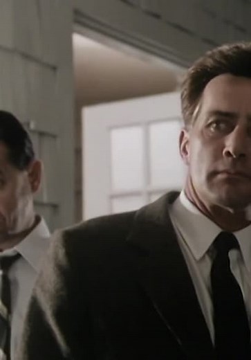 Kennedy S01:E01 - Episode 1