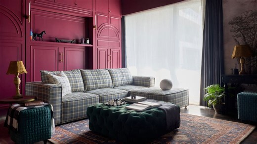 Raspberry pink is the color of the summer