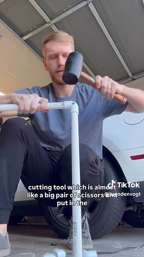 How I make my window frames 🎄✨ Here’s how I make mine for the outside of the house using PVC. I run pixel lights in them, but you can just as easily use garland or standard Christmas lights 💡🌲 This is a project almost anyone can do 👍 The hardest part is knowing what dimension to subtract so your final cut lengths come out right. After that, it’s just: 📏 Measure ✏️ Mark ✂️ Cut with PVC cutters 🔲 Pop in your 90° connectors Simple, reusable, and it makes your windows look amazing every season