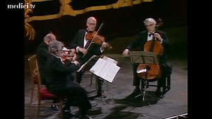 📺🎶 Who better than the Amadeus Quartet to perform Mozart's "Dissonance" Quartet No. 19 in C? Enjoy the full concert on medici.tv! 📺🎶 https://cutt.ly/FPaMMhK | medici.tv