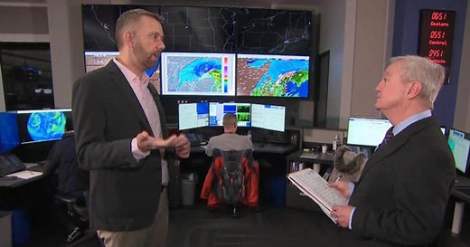 Inside the United Airlines operations center