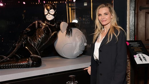 “Do you trust Bill Gates?” — Candace Owens praises Michelle Pfeiffer for calling out Apeel Sciences over FDA approval