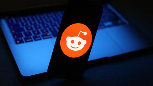 Thousands of users report Reddit outage as app and website 'down'