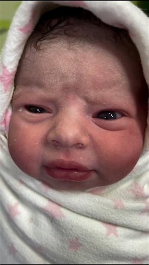 Painful Yet Beautiful Journey of Giving Birth to Twins👶💞 the Pure Magic #shorts #viral #motherhood