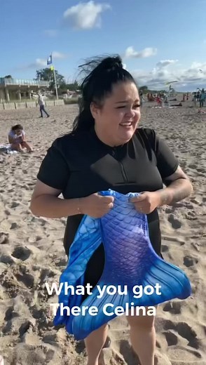 1.7M views · 10K reactions | The greatest beach outfit you’ve ever seen 隆‍♀️ | Celinaspookyboo | Facebook