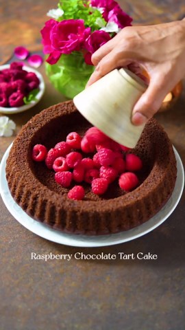 Raspberry Chocolate Tart Cake—A Decadent Dessert You’ll Crave!