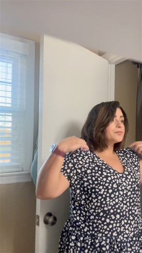 Being a stay-at-home mom while working on social media comes with highs and lows, just like any other job. I remember those days of working full-time, but now I get to choose a different path. I run my business from my phone, create extra income, and still get to be present with my little one running around. 🫶🏼 I make it work in the margins of my day. If you’ve been looking for more flexibility (and more income) so you can stay home too, let’s chat! ❤️ #momlife #workfromhome #socialmediabusine