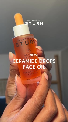 Introducing Dr. Barbara Sturm's New Ceramide Drops Face Oil. A multi-tasking skincare booster that enhances hydration, radiance and smoothness for a healthier skin barrier. | Dr. Barbara Sturm