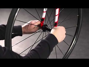 Proper wheel installation and removal with a quick release without washers