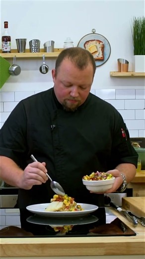 Pineapple Salsa: Fresh & Easy Recipe for Summer! #shorts