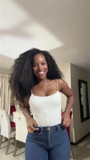 Videos de Wendy Michelle Murillo (@wendy.murillo1) con “CHÉVERE (joesón_type_beat) - ARIA VEGA”