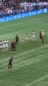 1.5M views · 55K reactions | A 95th minute free kick from Sonny to equalize in stoppage time for LAFC 勞 Major League Soccer (MLS) | Onefootball | Facebook