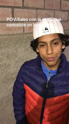 Divertido encuentro: Conversación entre amigos