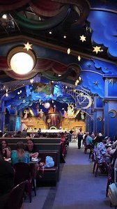 Fat Tested Food Review of Pizza Moon at Epic Universe | Fat Tested Travel - Plus Size Disney