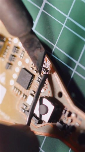 Manually change the key chip frequency#xhorse #xhorsetool #locksmith #tools #programming #locksmithlife #keytool #frequency #xhorselocksmith #locksmithguy #fy