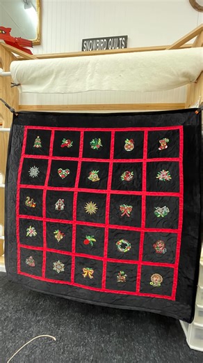 16 reactions · 4 comments | Christmas quilt wall hanging magic ✨ Black + red velveteen, festive appliqué blocks, and the Decorations stitch pattern bringing all the holiday texture. Perfect for adding cozy cheer to any wall! ❤️ #ChristmasWallHanging #ChristmasQuilt #VelveteenQuilt #HolidayQuilting #AppliqueQuilt #LongarmQuilting #QuiltsofInstagram | Snowbird Quilts | Facebook