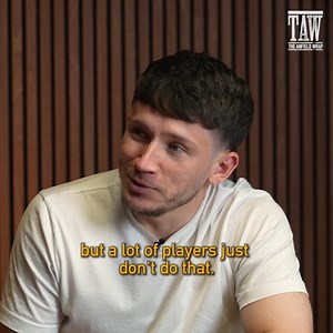 "Why Isak is potentially worth such a hefty fee: he works hard for you but he also offers value with his shots...He can finish from both sides, but won't get in Salah's way." 🎥 A clip from our 'Trends' stats show, done earlier in the summer discussing what Isak can bring to the Reds #LiverpoolFC #LFC #TAW #PremierLeague #Isak | The Anfield Wrap