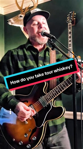 “Too Sweet” by Hozier. Let me know what you think and what you would like to hear! @Hozier #toosweet #coversong #coverartist #musiciansoftiktok #acousticmusic