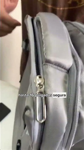 Mochila Impermeable Dehuka | Con Compartimento para Notebook 15.6"