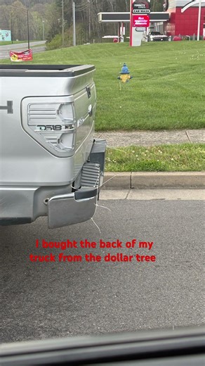 Look at the back of my truck guys. It’s totally secure. ￼