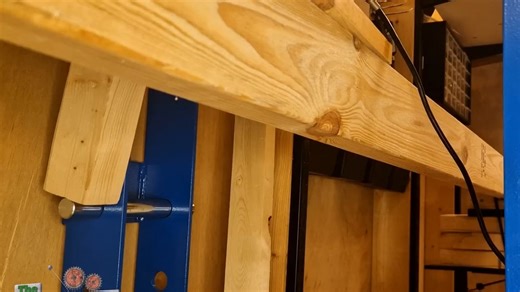 【结构】测试 2 乘 4 的强度！