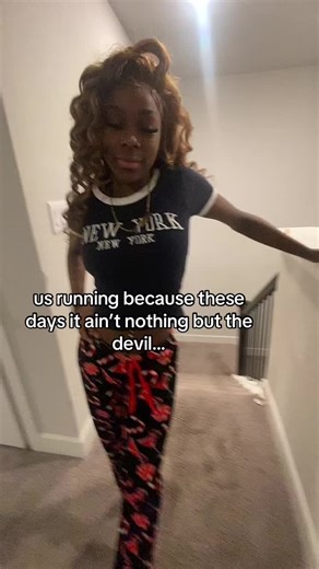 imjussaagirlll (@imjussaagirlll)’s video of why are we running