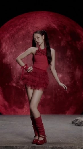 #jennie red heart attack 🌹🥀❤️