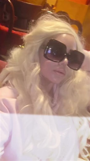 #iconic #blonde #bombshell #trending #viral