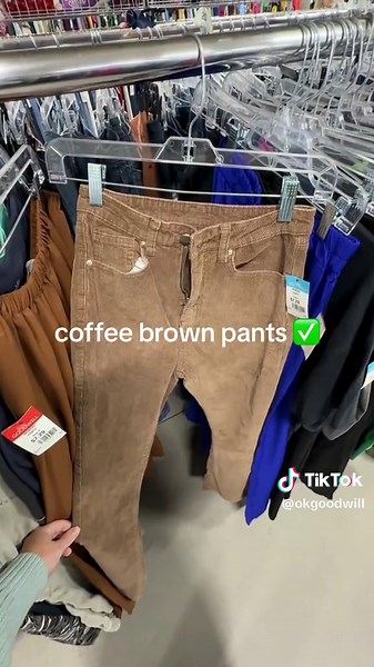 Fall 2025 Thrifting Trends at Goodwill