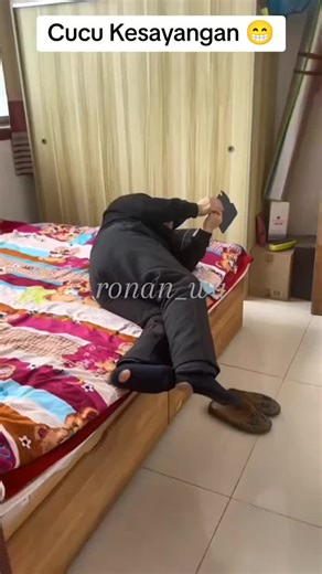 Pahlawan Keluarga: Menghormati Ayah dan Kakek