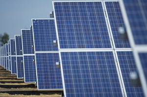 California utility signs 831-megawatt photovoltaic farms deal