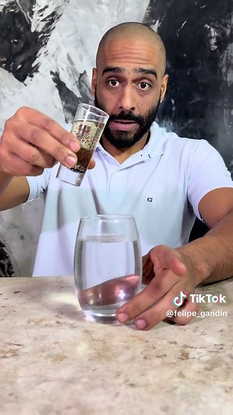 Color Explosion Experiment: Mixing Oil and Water