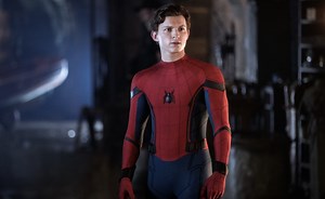 Spider-Man : Tom Holland présente l'attraction de Disneyland - CinéSérie