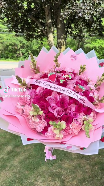 Fresita ramo #bellasroses19 #bellasroses19