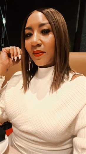 Life lately in no particular order 🎞️❤️☕️🙏🏽🌱👩‍💻🙌🏽 #lifelately #recaps