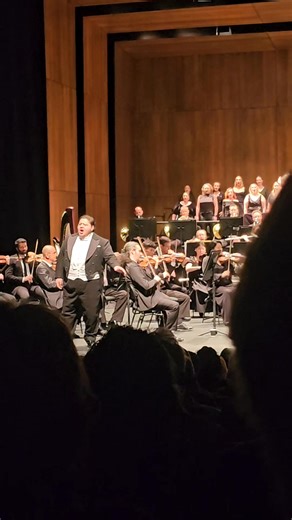 🎭✨ “Vincerò!” – The power of Puccini, the passion of performance. The grand finale of Nessun Dorma from last week's Gala in Canberra — a night of unforgettable voices, emotion, and connection. Great singing everyone! #OperaSinger #NessunDorma #Puccini #Vincerò #OperaGala #australiantenor #diegotorre #diegotorretenor | Diego Torre