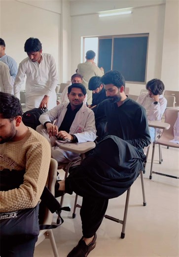 With Dr Nadeem Abro..🩺👨‍⚕️🫀snap:mustafarahujo💸#lumhsjamshoro🌸 #mustafarahujo #forypupage #albiruni #medicalstudent