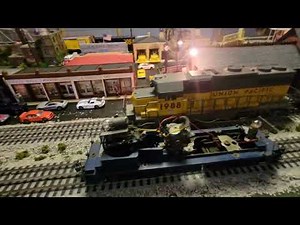 Lionel Seaboard NW2 Switcher. how to diagnose and repair old lionel trains that wont run.
