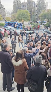 #شاهد: مظاهرة امام مبنى المحافظة تحت عنون "لا لتغول السلاح على مؤسسات الدولة" | السويداء 24