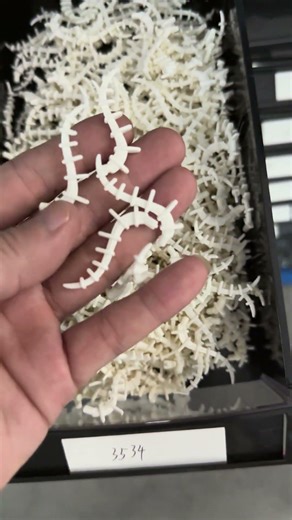 LEGO Part 55236 Plant Vine Seaweed : Appendage Spiked : Bionicle Spine - Flexible Rubber.