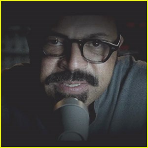 District 13 Hacks The Capitol’s Feed in New ‘Mockingjay’ Promo – Watch Here!