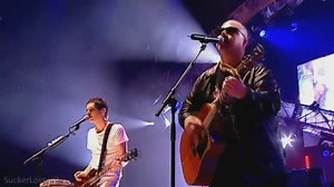 Happy birthday Brian Molko! Placebo with Frank Black "Where Is My Mind?" (Pixies cover) | 80's-90's : Rock & Pop